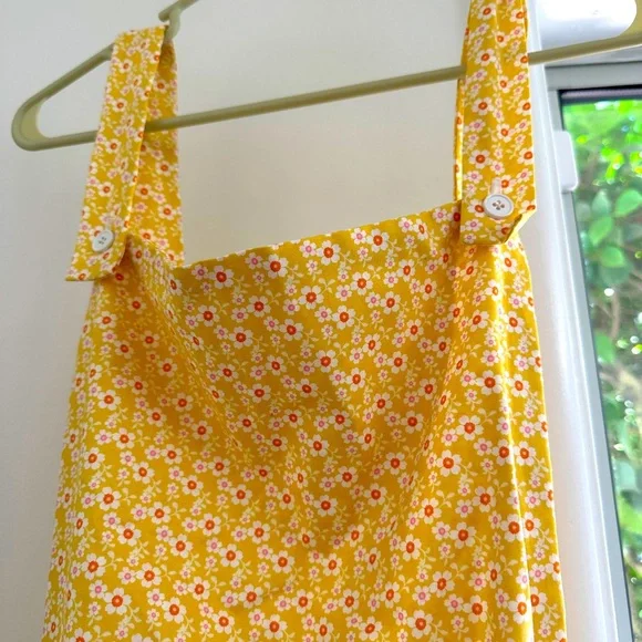 KS Garner yellow embroidered daisy short overalls size XXXL like new